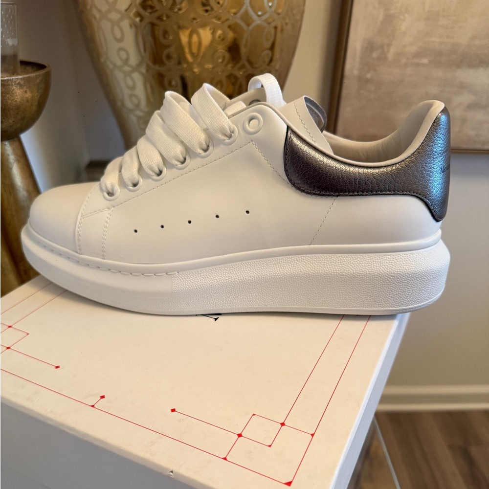 Alexander McQueen White Sneakers with Metallic Heel - Picture 2 of 8